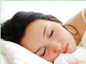 天亮美肤:过敏脸或激素脸排出毒素有什么症状